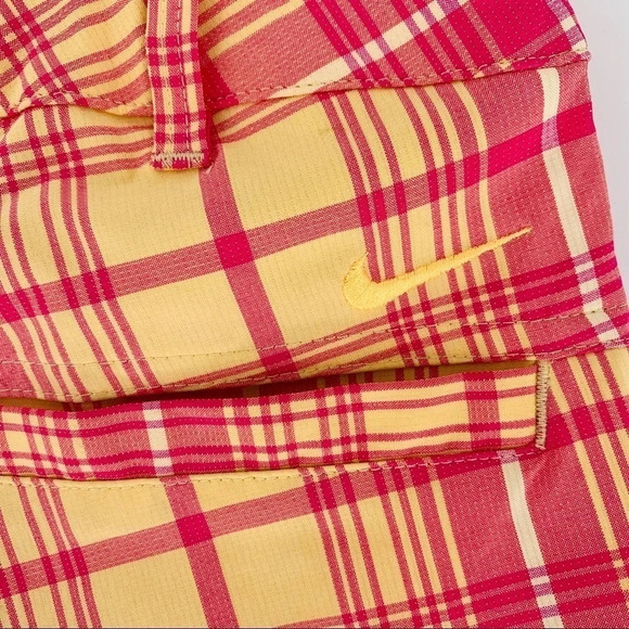 Nike Golf Plaid Shorts - Picture 10 of 11